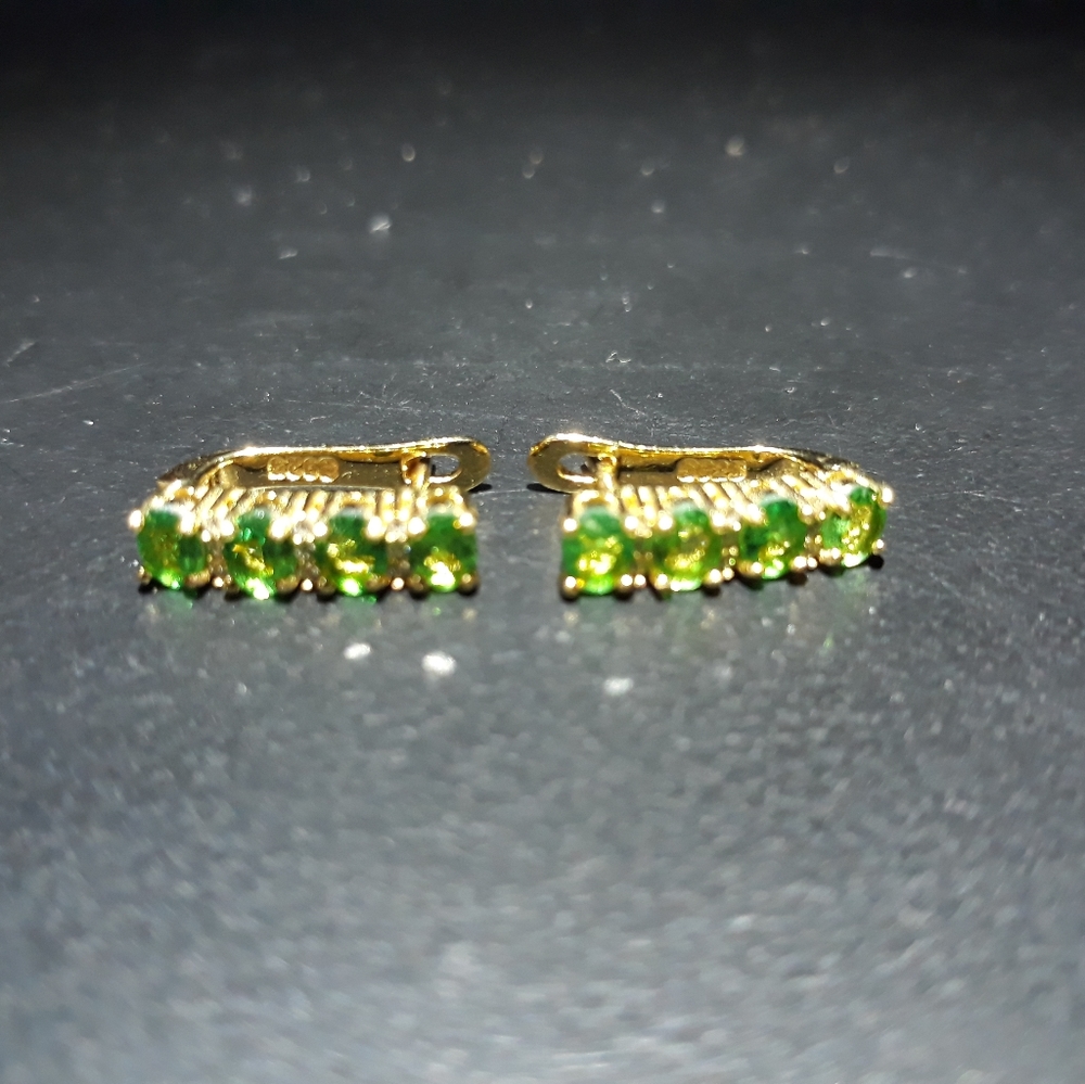 Lime Green Tsavorite Garnets F10